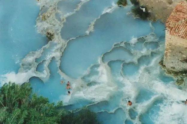 这个冬天，去托斯卡纳泡免费的天然温泉！